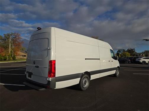2026 Mercedes-Benz Sprinter 2500 High Roof