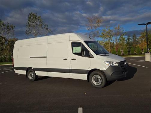 2026 Mercedes-Benz Sprinter 2500 High Roof