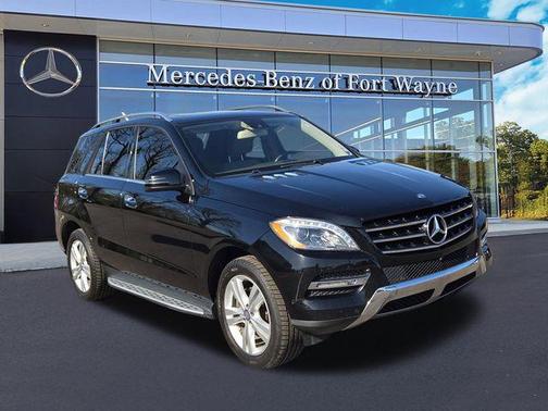 Black 2014 Mercedes-Benz M-Class 4MATIC