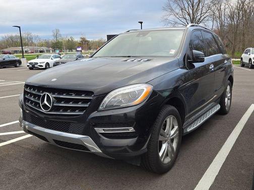 Black 2014 Mercedes-Benz M-Class 4MATIC