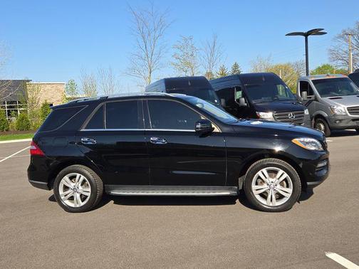 Black 2014 Mercedes-Benz M-Class 4MATIC