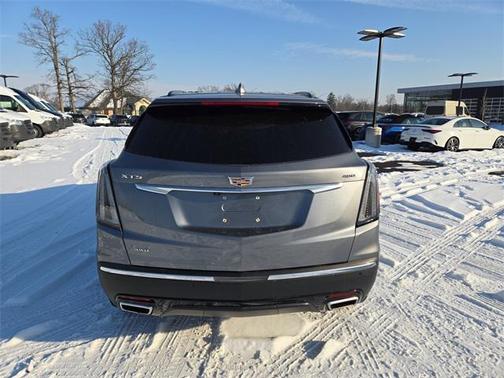 2020 Cadillac XT5 Sport