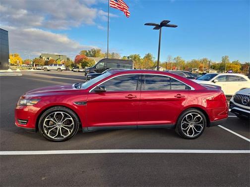 2013 Ford Taurus SHO