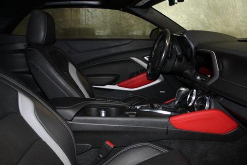 2023 Chevrolet Camaro 2LT