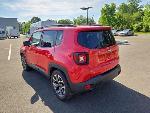 Colorado Red 2017 Jeep Renegade Latitude