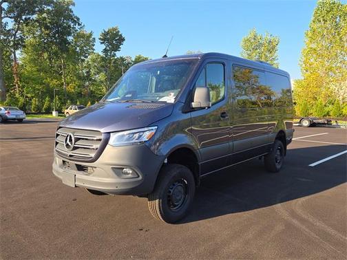 2025 Mercedes-Benz Sprinter 2500 Standard Roof