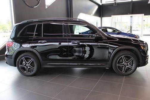 2024 Mercedes-Benz GLB 250 4MATIC