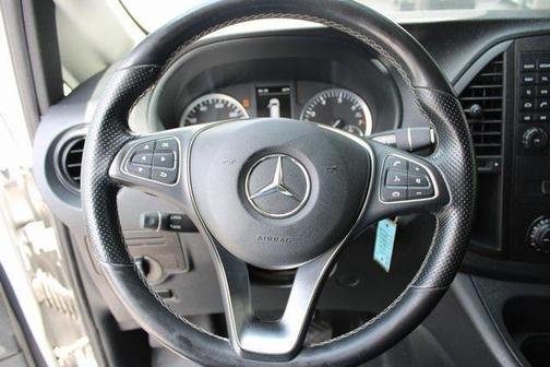 2018 Mercedes-Benz Metris Base