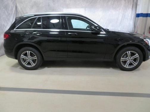 2022 Mercedes-Benz GLC 300 4MATIC