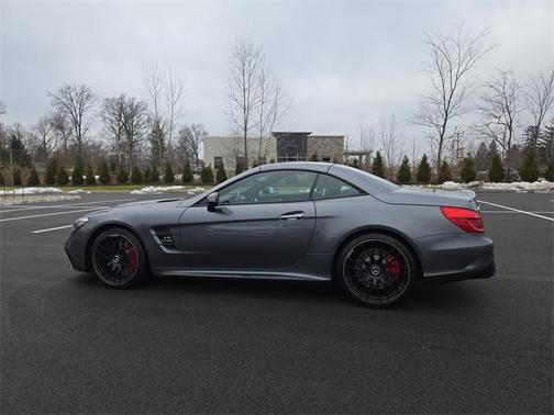 2017 Mercedes-Benz AMG SL 63 Base