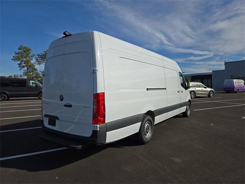 2026 Mercedes-Benz Sprinter 2500 High Roof