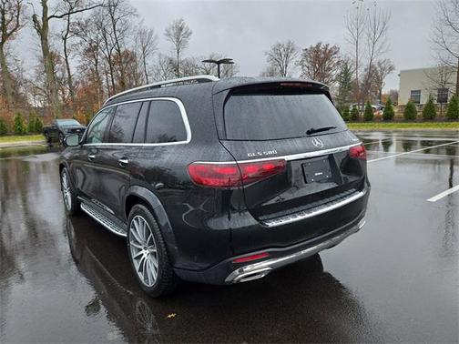 2026 Mercedes-Benz GLS 580 4MATIC