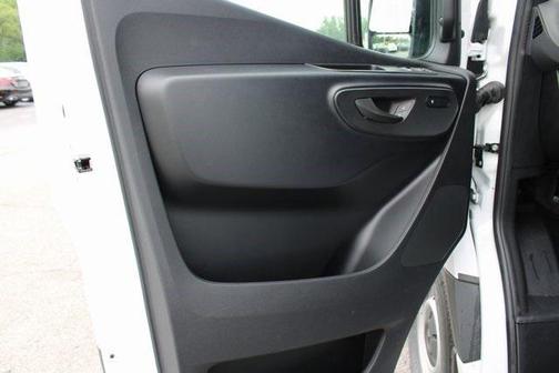 2025 Mercedes-Benz Sprinter 2500 Standard Roof