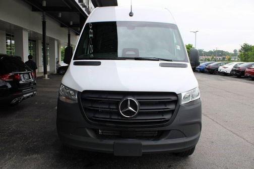 2025 Mercedes-Benz Sprinter 2500 Standard Roof