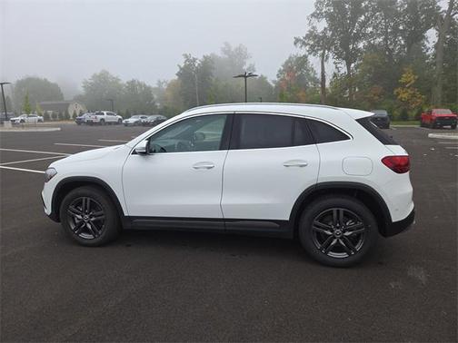 2025 Mercedes-Benz GLA 250 4MATIC