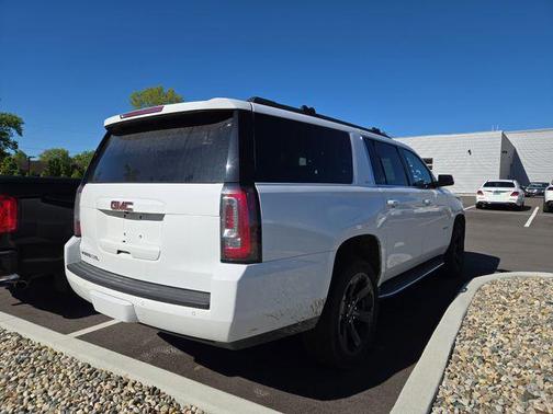 Summit White 2020 GMC Yukon XL SLT