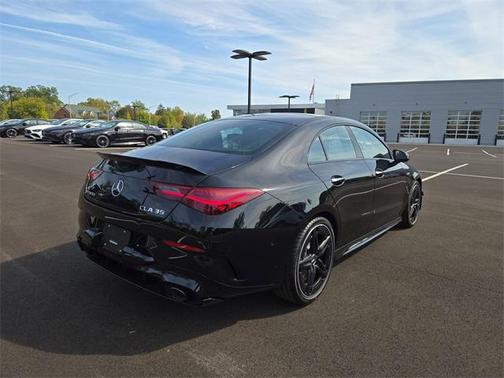 2025 Mercedes-Benz AMG CLA 35 4MATIC