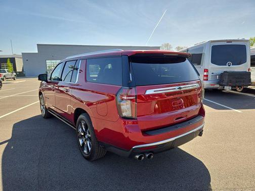 Cherry Red Tintcoat 2021 Chevrolet Suburban 4WD High Country