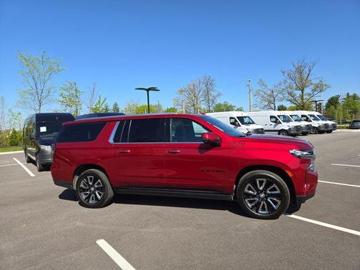 Cherry Red Tintcoat 2021 Chevrolet Suburban 4WD High Country