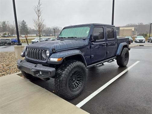 2025 Jeep Gladiator Nighthawk