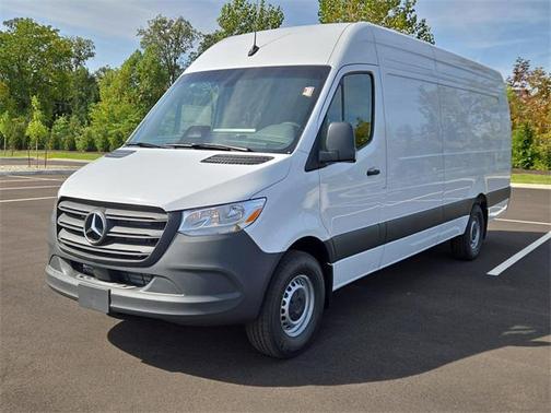 2025 Mercedes-Benz Sprinter 2500 High Roof