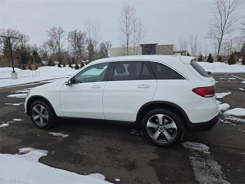 2022 Mercedes-Benz GLC 300 4MATIC
