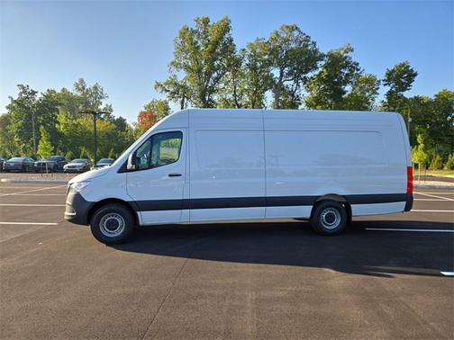 2025 Mercedes-Benz Sprinter 2500 High Roof