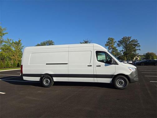 2025 Mercedes-Benz Sprinter 2500 High Roof