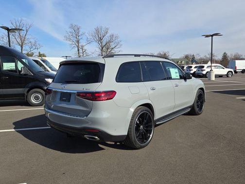 Alpine 2026 Mercedes-Benz GLS 580 4MATIC