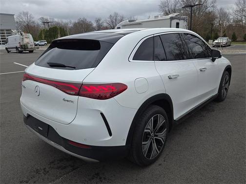 2025 Mercedes-Benz EQE 350 4MATIC