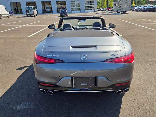 2023 Mercedes-Benz AMG SL 43 Base