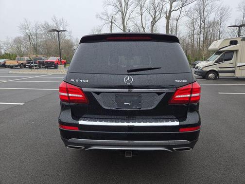 2017 Mercedes-Benz GLS 450 4MATIC