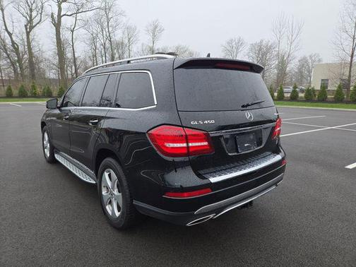 2017 Mercedes-Benz GLS 450 4MATIC
