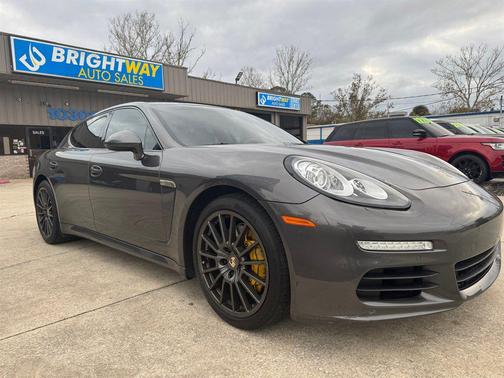 2014 Porsche Panamera 4