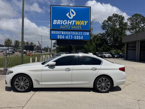 White 2018 BMW 530 530i