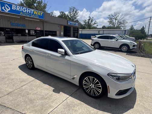 White 2018 BMW 530 530i