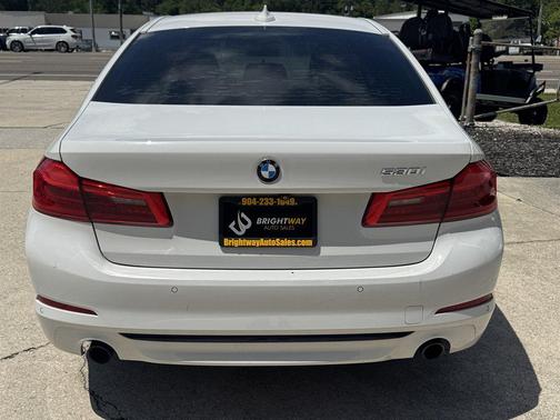 White 2018 BMW 530 530i