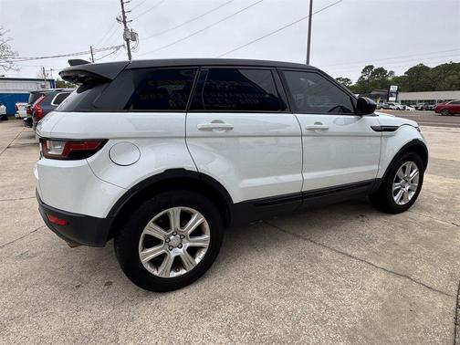 White 2017 Land Rover Range Rover Evoque SE Premium