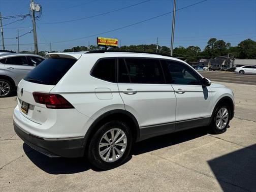 2018 Volkswagen Tiguan 2.0T SE