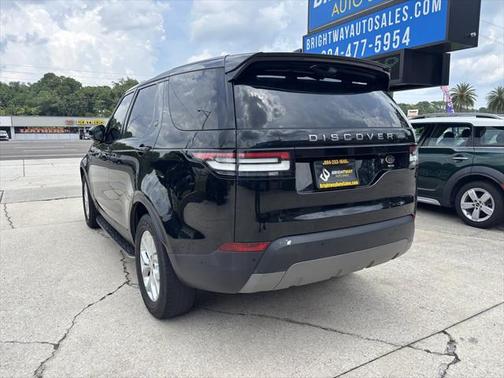 2020 Land Rover Discovery SE