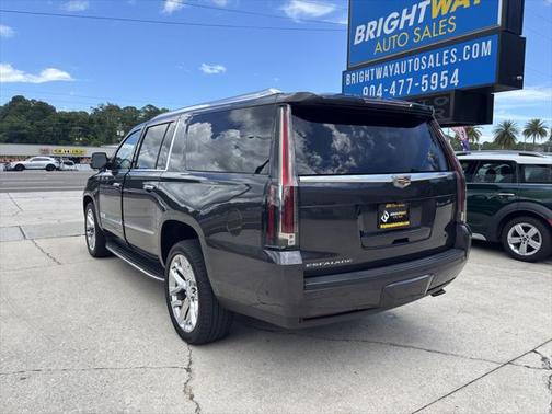 2018 Cadillac Escalade ESV Premium Luxury