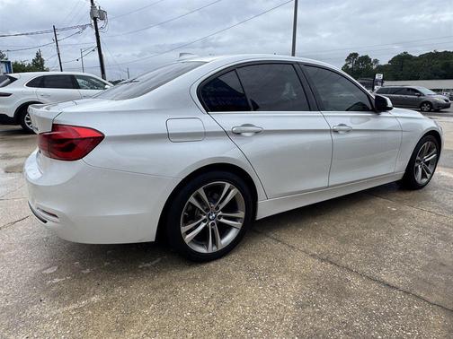 White 2017 BMW 330 330i