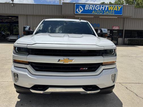 White 2018 Chevrolet Silverado 1500 2LT