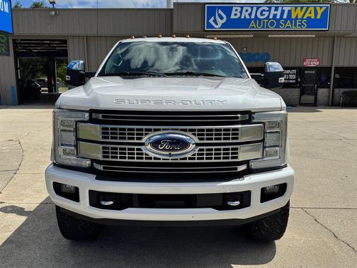 White Platinum Metallic Tri-Coat 2017 Ford F-250 Platinum