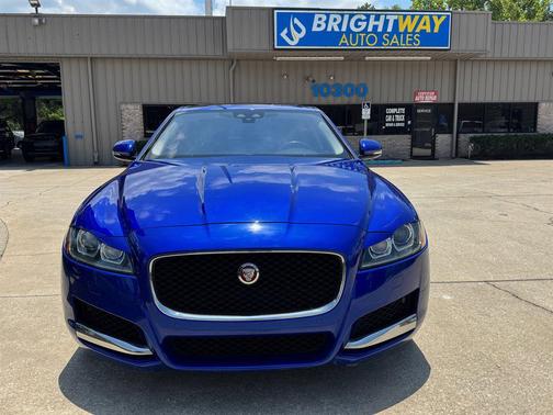 2018 Jaguar XF 25t Prestige