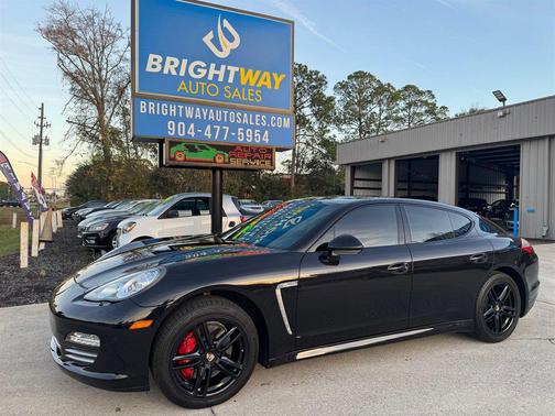 2013 Porsche Panamera 4