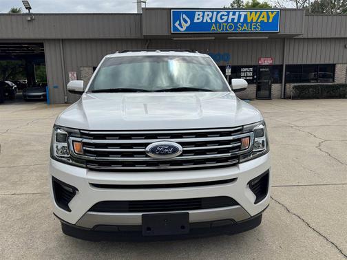White 2018 Ford Expedition XLT
