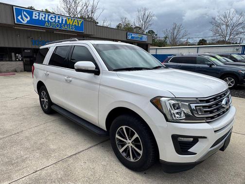 White 2018 Ford Expedition XLT