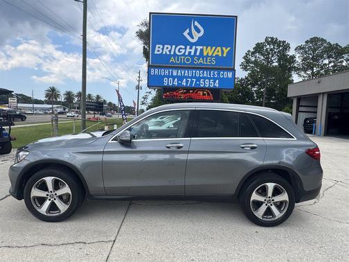 Selenite Grey Metallic 2019 Mercedes-Benz GLC 300 Base