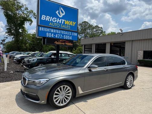 2019 BMW 740 740i